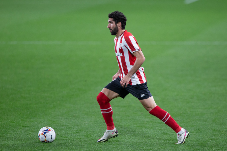 Raúl García, junto a Messi y Ramos, a por el podio de partidos ligueros