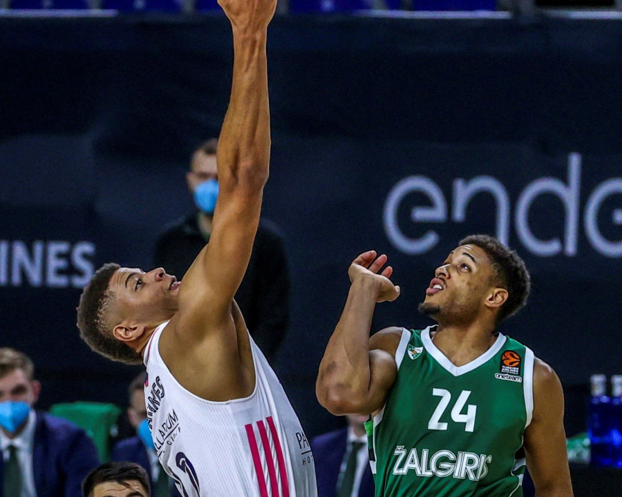 El Valencia superó al Zenit  y el Real Madrid al Zalgiris