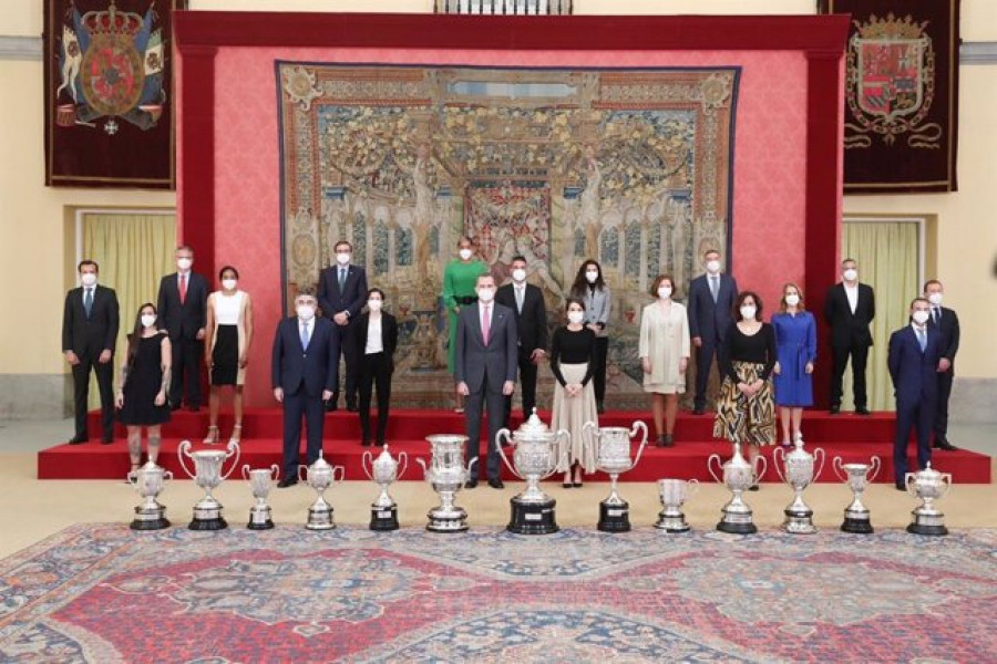 Regino Hernández, Valverde, Joana Pastrana, Yulimar Rojas y Navarro reciben sus Premios Nacionales del Deporte