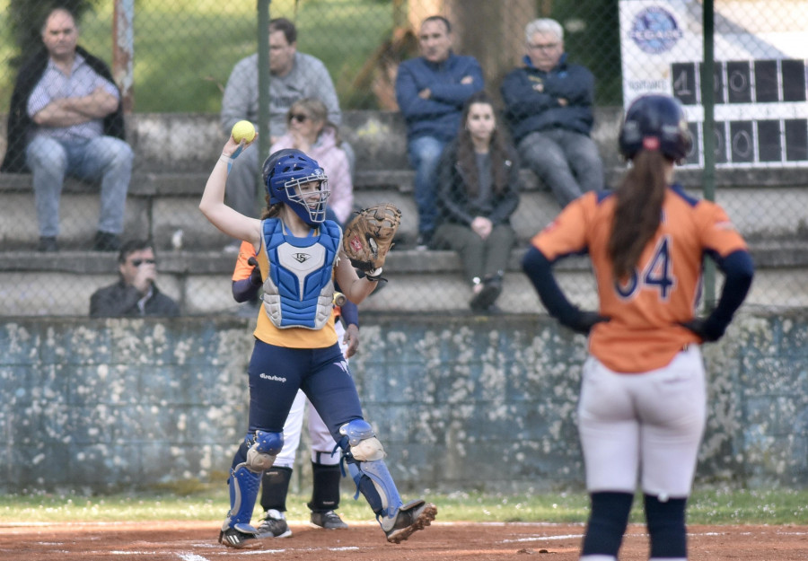 El Béisbol Cambre afronta dos encuentros contra el Helios de Lugo
