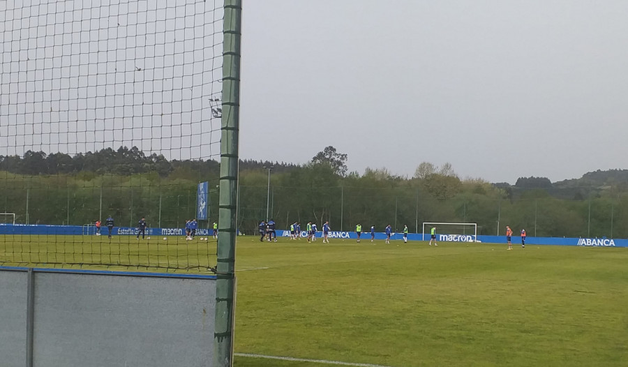 Salva Ruiz y Uche Agbo regresan a la actividad de grupo en el Depor