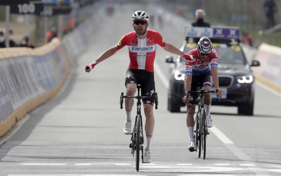 Asgreen ejerció de león frente a Van der Poel