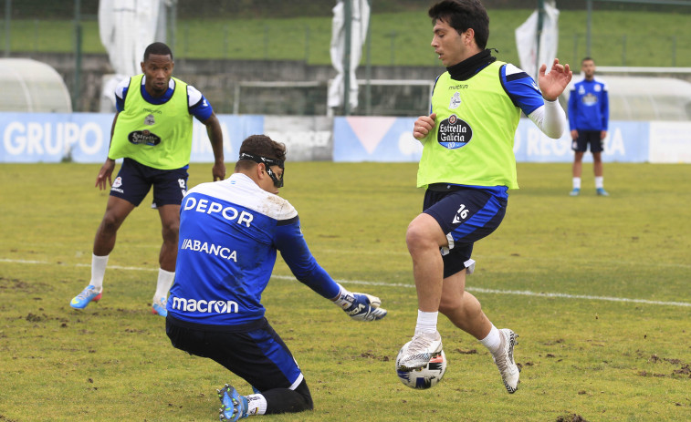 El uruguayo Nacho González, sin minutos pero con elogios