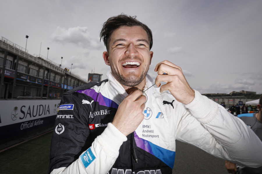 Victoria para Jake Dennis en el cierre de la Formula E en Valencia