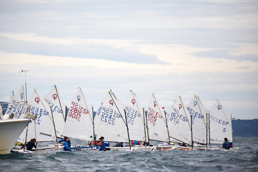 Martín Mijares, segundo, y Pepa Bermúdez de Castro, tercera en Vigo