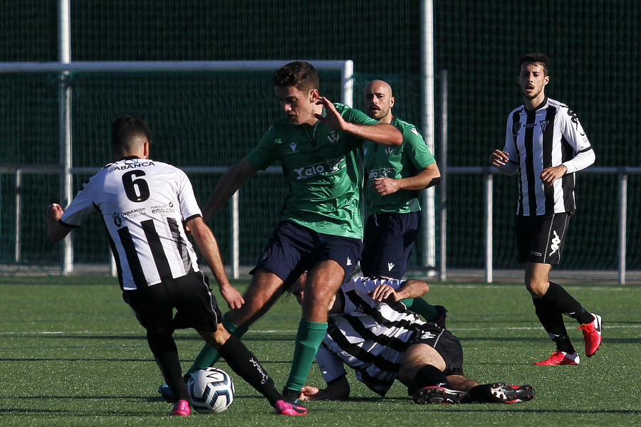 El San Tirso, sin margen de error, recibe al Victoria, la revelación de la liga