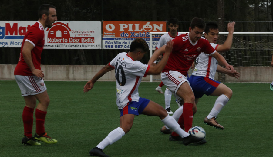 Empate con dos penaltis y dos lesionados