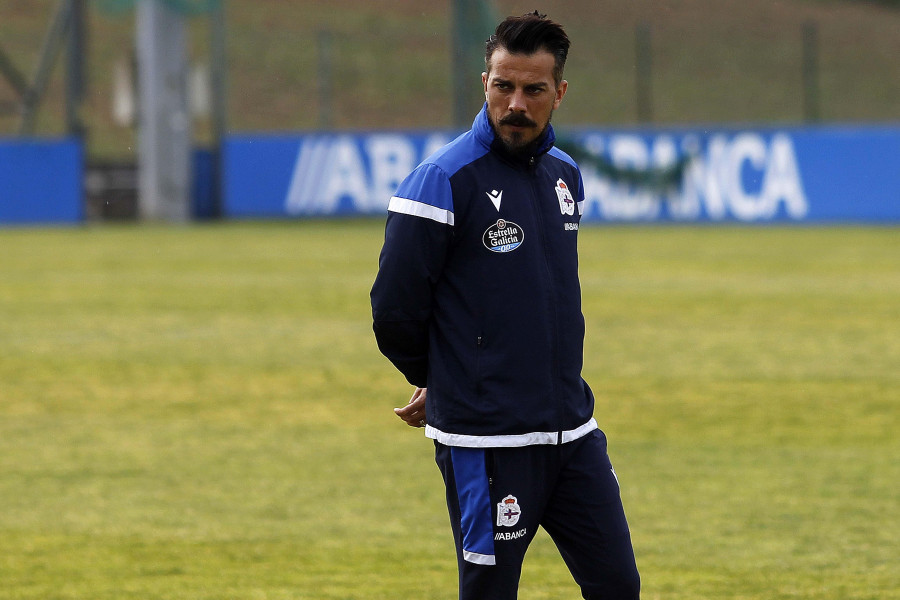 La categoría del Depor no condiciona el futuro del técnico