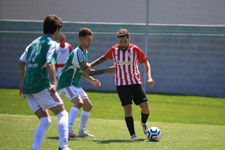 Partidazo en O Carral entre líder y segundo clasificado