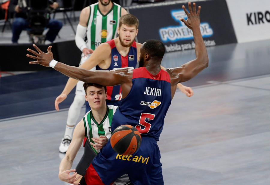 El Joventut asalta (71-79) el Buesa Arena y se asegura el 'playoff' en la Liga Endesa