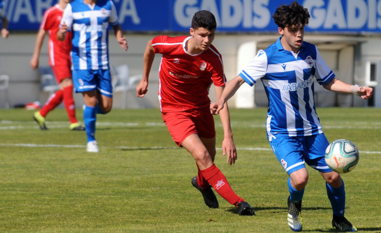 El cadete David Mella, habitual en el Juvenil A del Deportivo, convocado por la selección española sub-16