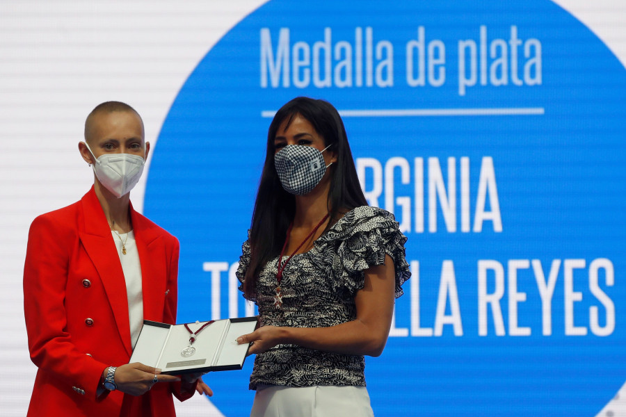 Virginia Torrecilla, medalla de Plata de Madrid, pide a las personas con cáncer "que nunca se rindan"