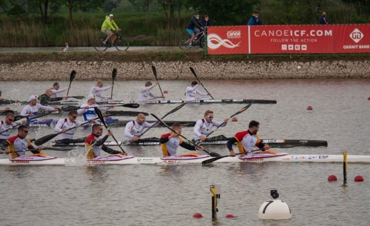 El K4 500m del betanceiro Carlos Arévalo, oro en la Copa del Mundo