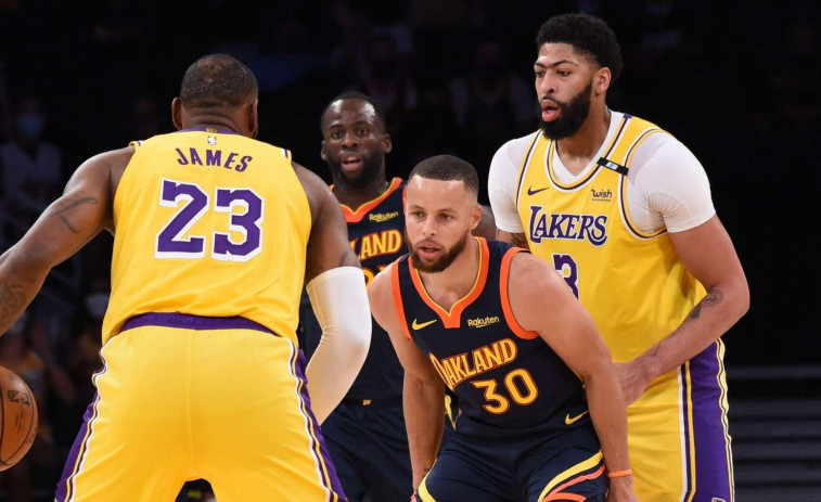 LeBron se vistió de Curry