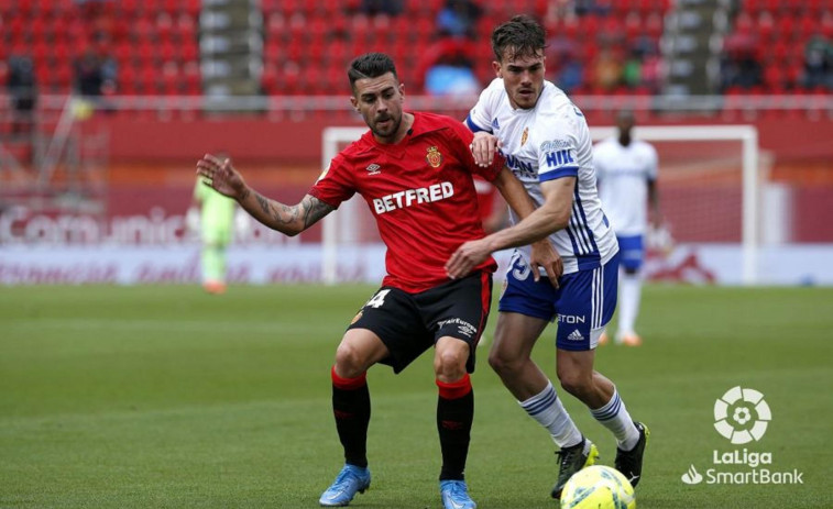 El Mallorca celebra el ascenso y peleará por el campeonato