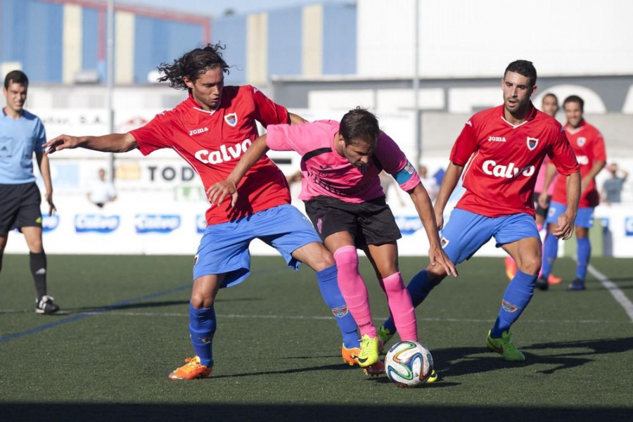 El mediocentro David García refuerza el club rojiverde