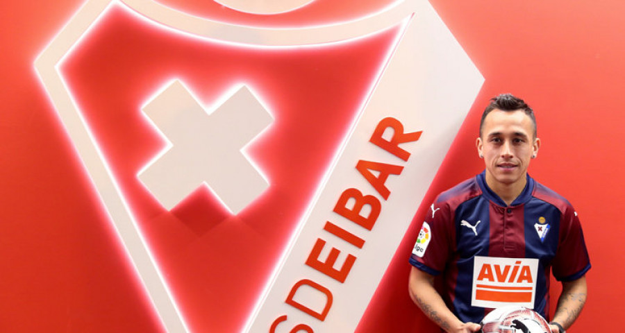 Fabián Orellana: "Me gusta la seriedad del Eibar"