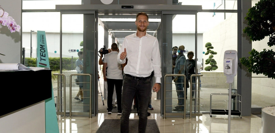 Benedikt Höwedes aterriza en la Juve