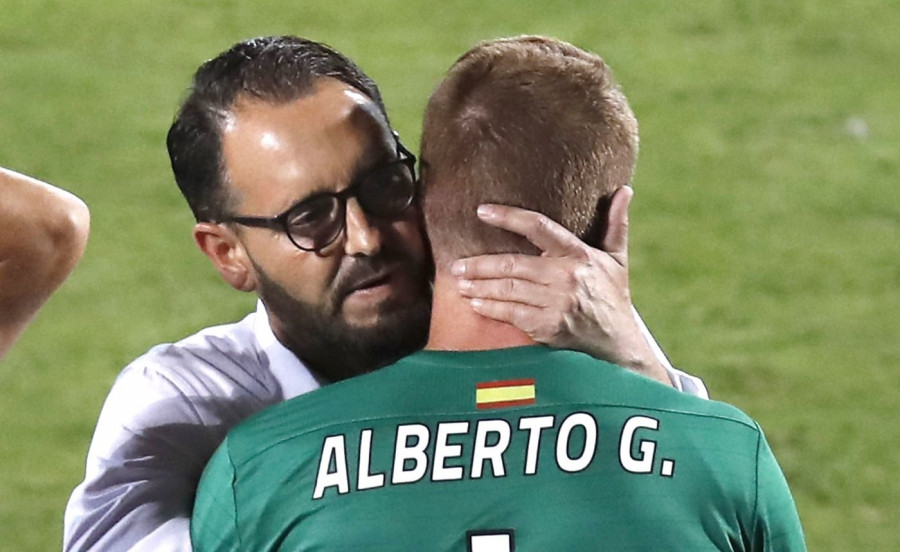 Alberto García: "El Rayo representa unos valores que pocos clubes llevan a cabo"