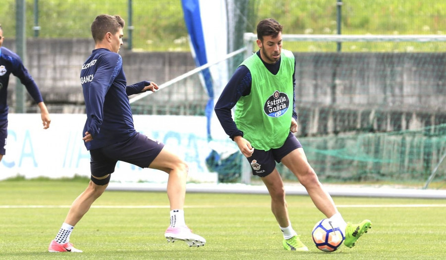 Mel cita a Edu Expósito y a Francis para el primer equipo