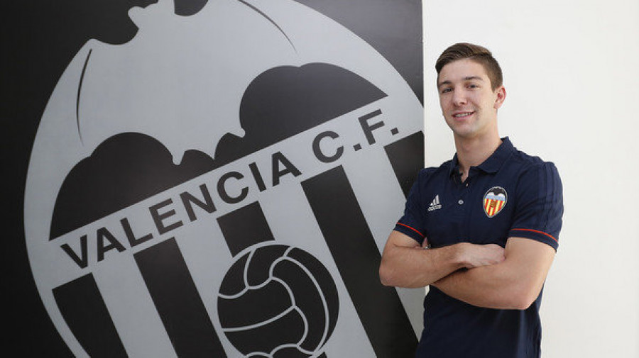 Vietto jugará cedido en el Valencia hasta final de temporada