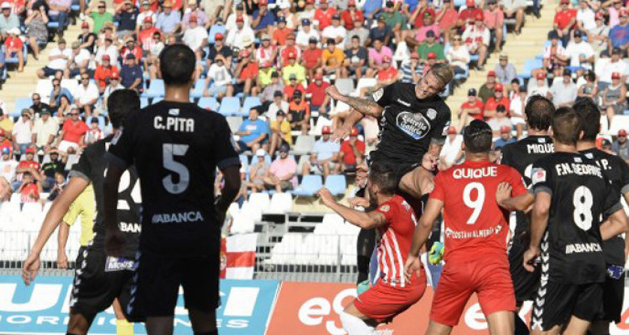 Rubén Alcaraz y René, héroes del Almería en el tiempo añadido