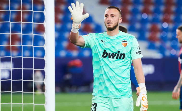 Jasper Cillessen se siente 