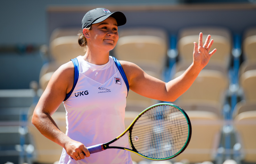 La australiana Barty, número uno del mundo, se retira de Roland Garros por un problema de cadera