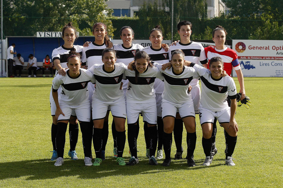 Sabrina victoria futbol femenino victoria betis b