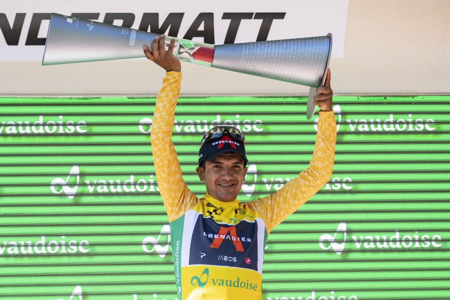Carapaz resiste y se lleva la Vuelta a Suiza pensando en el Tour de Francia