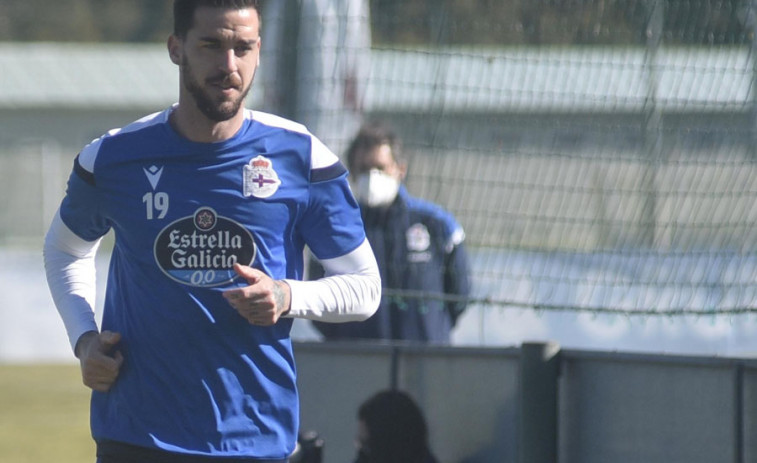 El centro de la zaga, solo con Borja Granero, espera nuevas altas