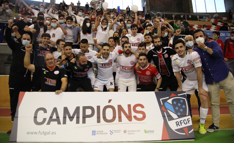 El IES Coruxo se alza con el título y sube a la Segunda División B