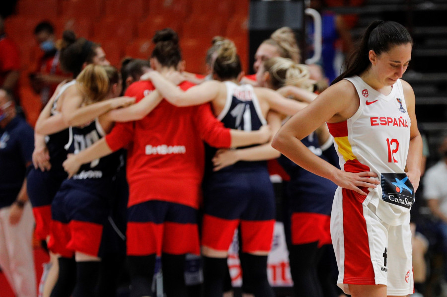 Las españolas se quedan sin premio de consolación tras caer ante Rusia en el Eurobasket por 74-78