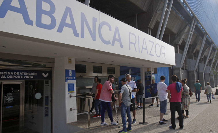 Los rivales del Depor pisan el acelerador con los abonos