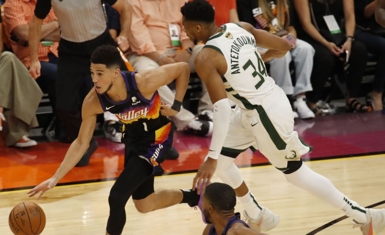 Antetokounmpo no es suficiente