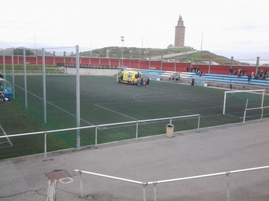 El Ayuntamiento de A Coruña reformará con un millón de euros los campos de la Torre-Arsenio Iglesias