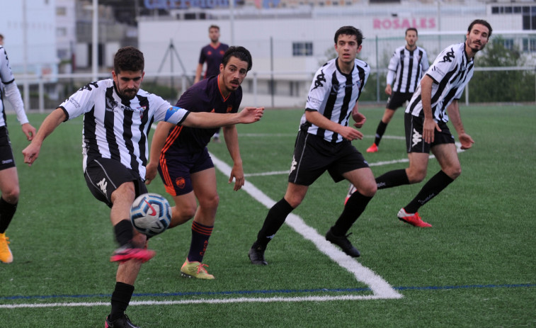 El centrocampista Andrés y el defensa Jorge renuevan una temporada más por el Victoria