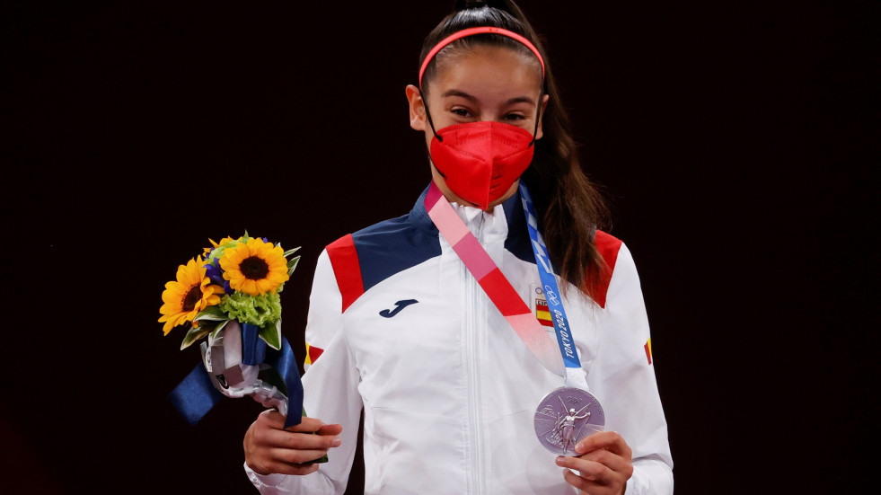 Adriana Cerezo, la benjamina del equipo de taekwondo, abre el medallero olímpico para España