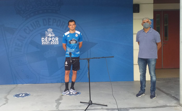 Adrián Lapeña: 
