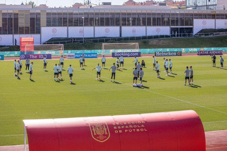 España suspende su concentración en Las Rozas tras detectar dos positivos por Covid