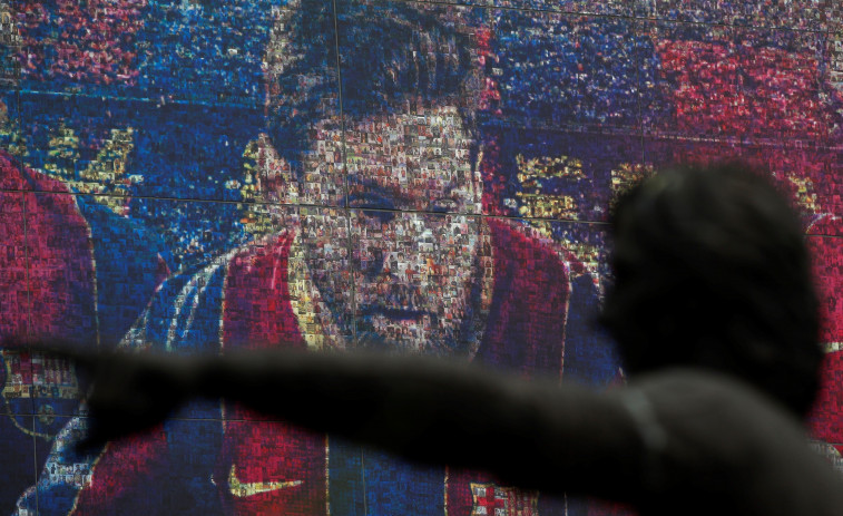 El PSG confirma al plantel  la llegada de Lionel Messi