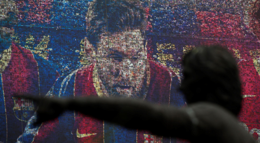 El PSG confirma al plantel  la llegada de Lionel Messi