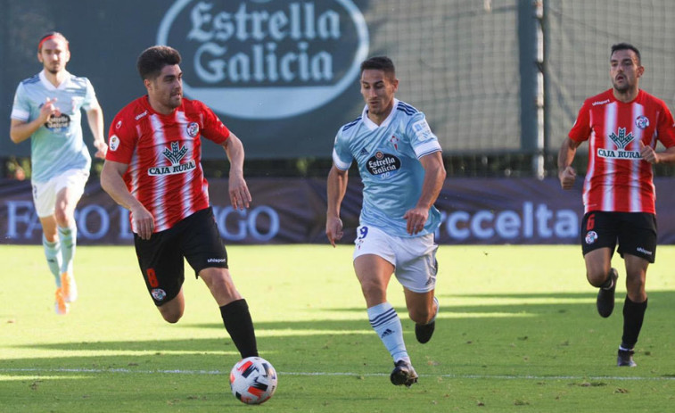 El exceleste Manu Justo refuerza el ataque cántabro