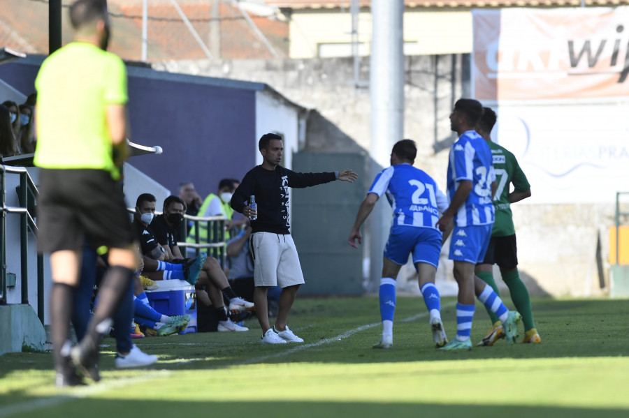 El Deportivo no vence ni convence