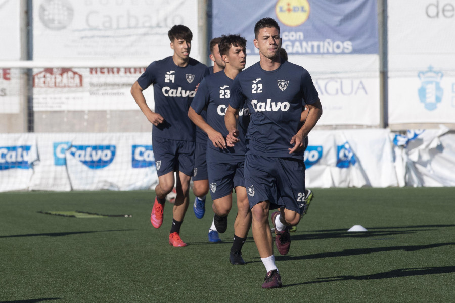 El penúltimo test se salda con un triunfo en el campo del Estradense