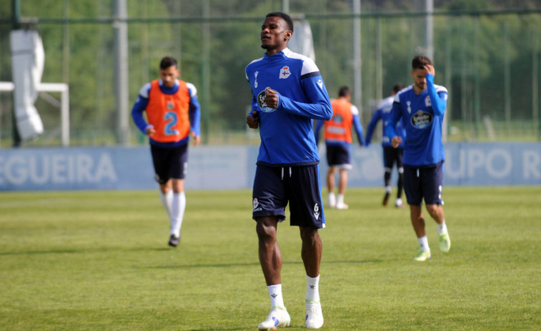 El Deportivo acciona una cláusula para rescindir el contrato de Uche Agbo