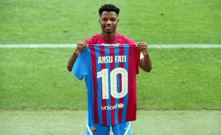 El canterano Ansu Fati hereda el '10' de Leo Messi