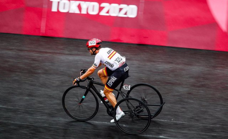 El ciclismo no puede aportar medalla bajo el diluvio en Fuji