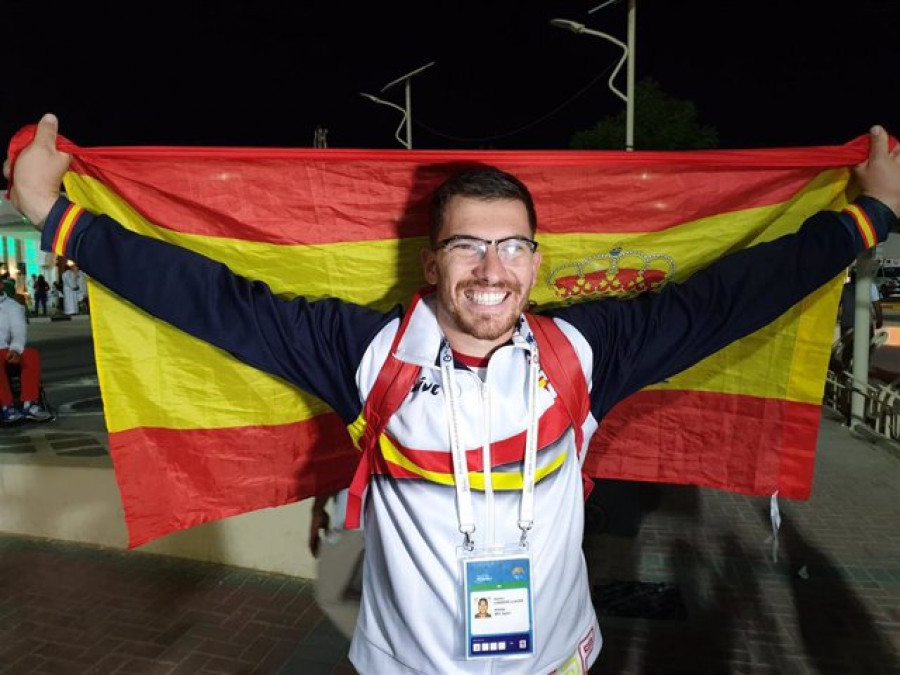 Héctor Cabrera conquista la medalla de bronce en el lanzamiento de jabalina F13