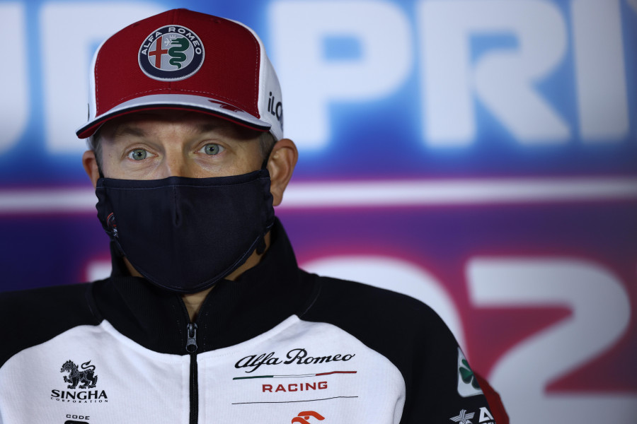 Raikkonen da positivo por coronavirus y Kubica será su sustituto